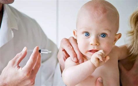 婴儿2个月打疫苗打免费的好还是自费的好