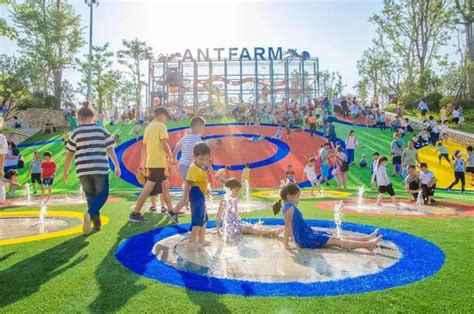 儿童乐园在设计时如何合理利用场地空间？