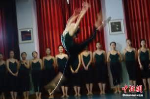 内蒙古中学课间跳蒙古舞是怎么回事