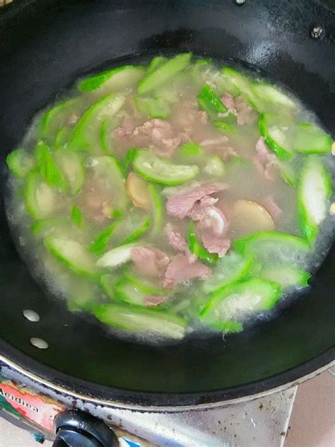 豆腐和丝瓜一起煮,丝瓜熬汤怎么样做