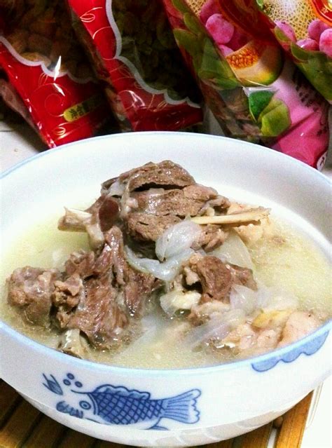 养胃羊肉汤的做法,怎么做羊肉滋补脾胃