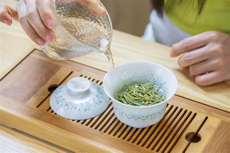 绿茶是用多少度的水温,不同茶叶适配的水温各有不同