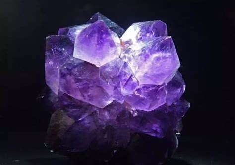 怎么判断紫水晶,如何鉴别紫水晶