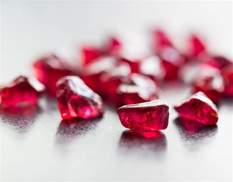 红颜色的宝石有哪些品种,变色的宝石有哪些