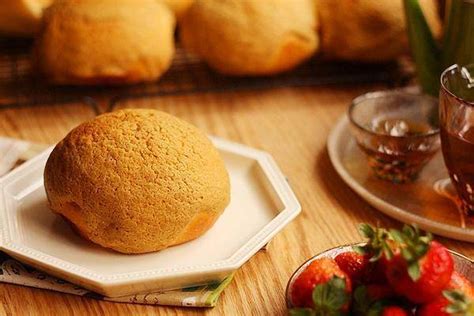 新手烤箱烤面包菜谱,用烤箱烤面包需要什么食材