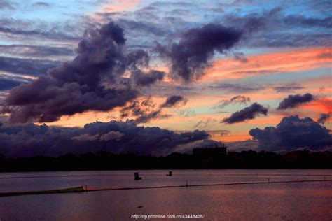落日余晖是什么意思下一句