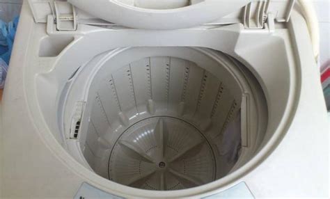 XQB68 - 936型波轮洗衣机怎么拆开清洗?
