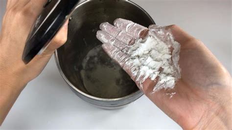 如何除蒸鍋中的水垢?
