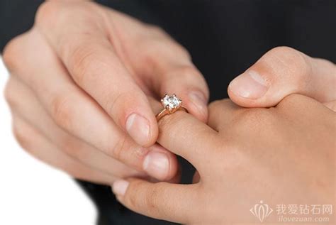 求婚用多大的钻戒合适,60分的钻戒代表什么