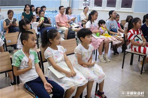 孩子想加入别人的游戏被拒绝