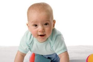 2岁宝宝爱吃头发是什么原因