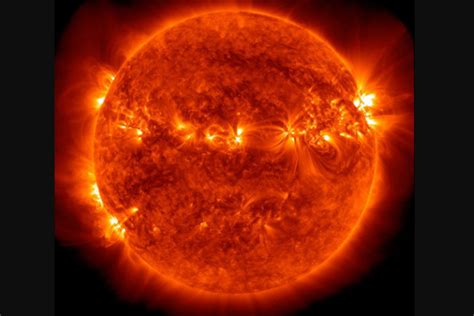 太阳粒子为什么会爆发,为什么会有太阳风