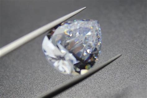 钻石的形状有哪些,钻石的形状有哪些