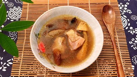 姬松茸煲汤味道你真正尝过吗,松茸菌菇虫草煲汤味道怎样