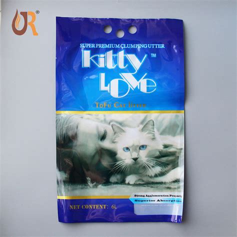 猫咪爱吃塑料袋,猫为什么钻塑料袋