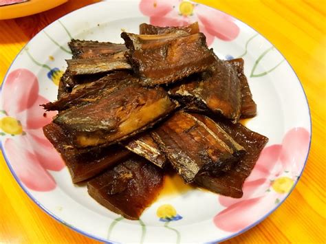 老北京带鱼焖咸菜,咸菜鱼焖带鱼怎么做