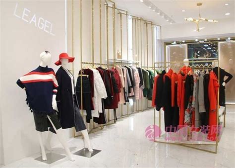 广州卖衣服能赚多少钱一个月,在广州生活多少钱一个月