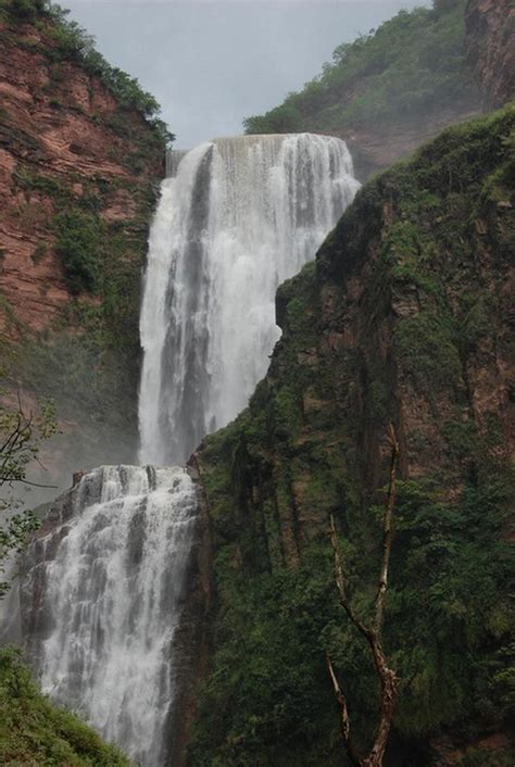 云南最美瀑布，楚雄大姚三潭瀑布，不管什么人，看了都会被迷住