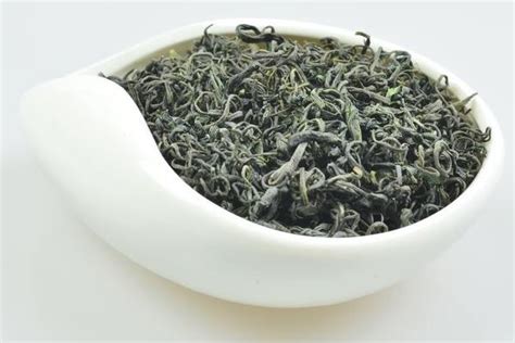 红茶和绿茶有什么区别,乌龙茶和绿茶有什么区别