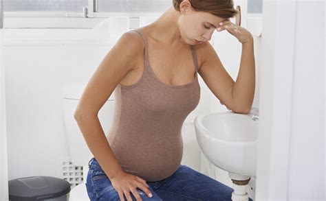 孕期便秘为何频繁？怀孕后至少八个月都在跟屎过不去