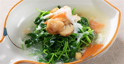 关西的松茸烤好了 松茸蟹日本料理