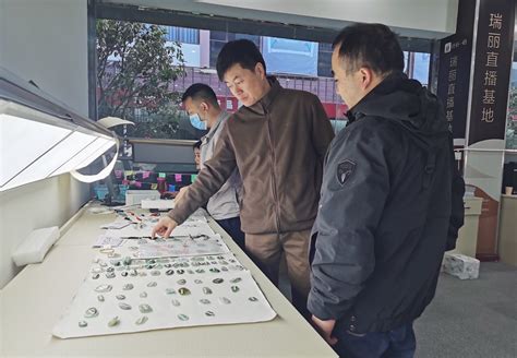 云南省珠宝玉石检测中心,有人说在当下玉石市场