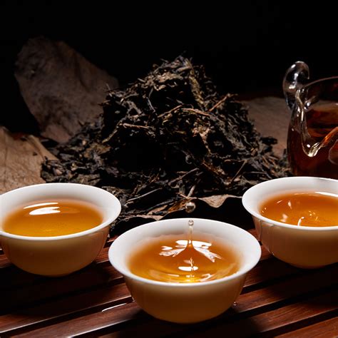 陈年白茶真的比新白茶好吗,如何评价陈年白茶