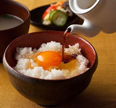 吃日本料理生鸡蛋干嘛,日本料理生鸡蛋怎么吃
