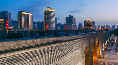 求西安旅游景点介绍;西安旅游攻略