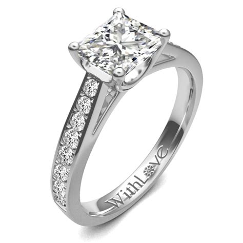 带戒指项链含义是什么意思,婚戒的意义是什么