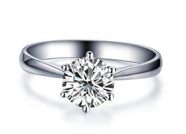 戴皇冠戒指有什么含义,Moi戒指个性又浪漫