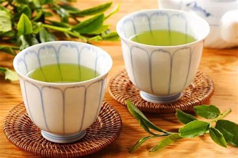 绿茶里面的白茶出自哪里,白茶其实是绿茶