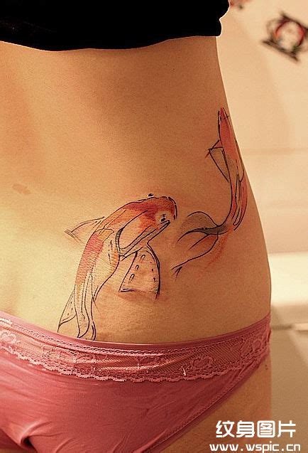 女士鲤鱼纹身图案,鲤鱼纹身图案设计