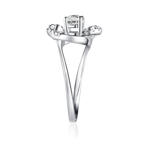 钻石戒指项链多少钱,1克拉钻石戒指怎么选