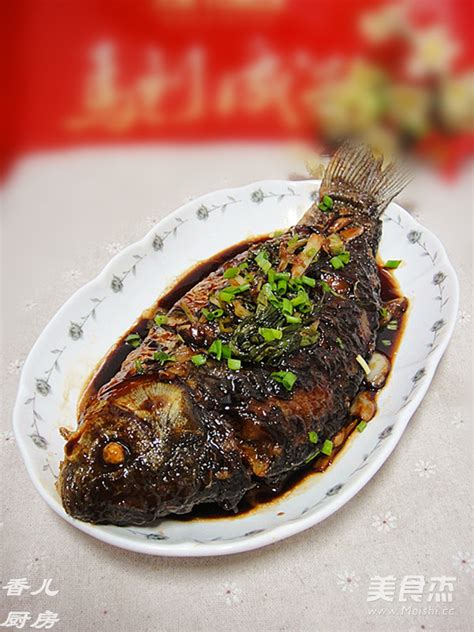 红烧鲫鱼菜谱,如何做没有腥味的红烧鲫鱼