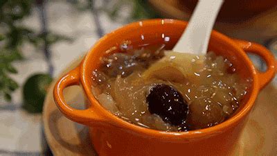 红枣都可以怎么做好吃,把红枣倒进开水里