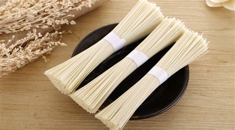 我学会了煮挂面_写事的日记400字[通用7篇]