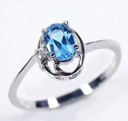 哪个品牌有天然蓝宝石戒指,天然斯里兰卡无烧彩色蓝宝石戒指