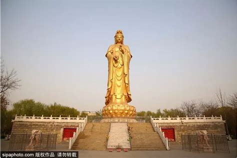 北京最高的佛像，就在这个免费的古塔公园里