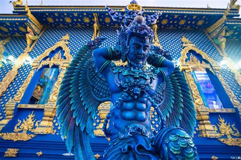 泰国清迈黑白蓝庙