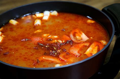 牛腩番茄汤


,火锅番茄汤怎么做好吃