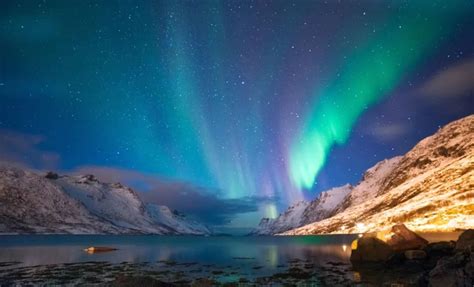 哪里能看到北极光,去哪里旅游能看到绝美的极光