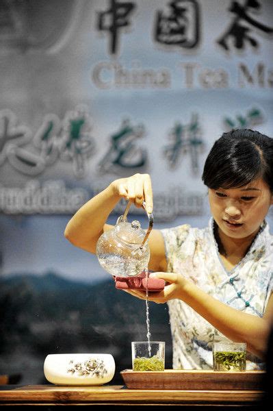 茶艺表演 海报,你对中国茶艺有什么看法