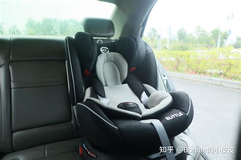 怎樣選擇好的兒童座椅?我經常會帶著寶寶出去玩,想買個兒童安全座椅,孩子安全就有很大保障,想問問大家,應該選擇怎樣的兒童座椅?