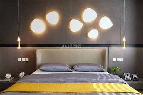 怎么布置自己的床,燈光收納床怎么選