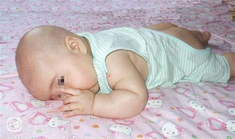 产后宝宝半夜醒睡不好如何补救疲劳肌肤