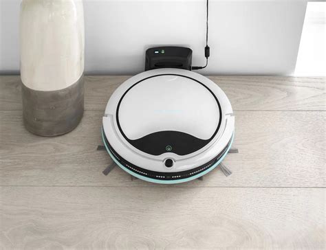 洗地机与吸尘器哪个清洁效果好啊?