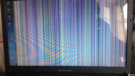 電腦屏幕出現條紋花屏