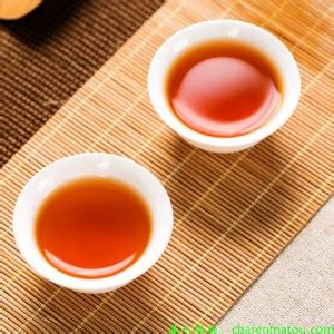 祁门红茶用多少度的水,泡祁门红茶要放多少茶叶