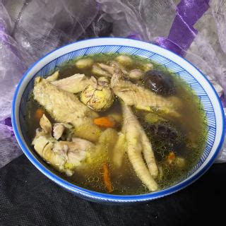 姬松茸茶树菇煲老鸡汤 新鲜姬松茸煲鸡汤
